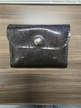 Trophy Queen Coin Wallet
